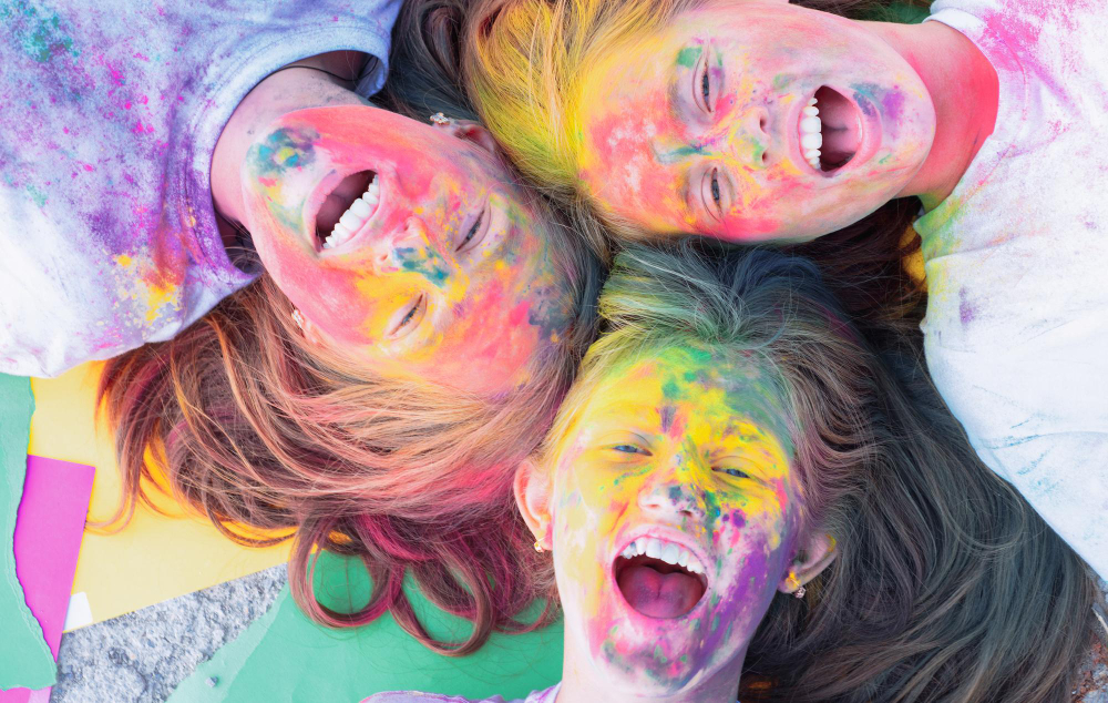 Exprimarea emoțiilor prin culori în pictura cu acuarelă
